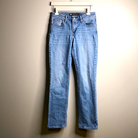 Levi’s Demi Curve Classic Rise Straight Jeans - Picture 1 of 9